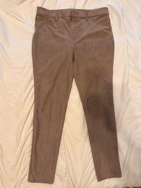 Women's Chico’s Faux Suede Pants- khaki/taupe,
sz 1 (8/10)